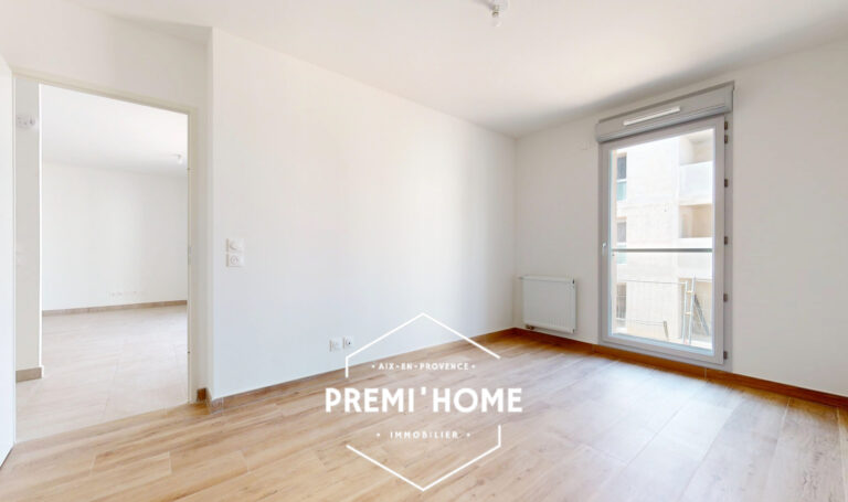 A VENDRE T2 AVEC TERRASSE + GARAGE A MARTIGUES - Premi'home Agence immobilière Aix En Provence