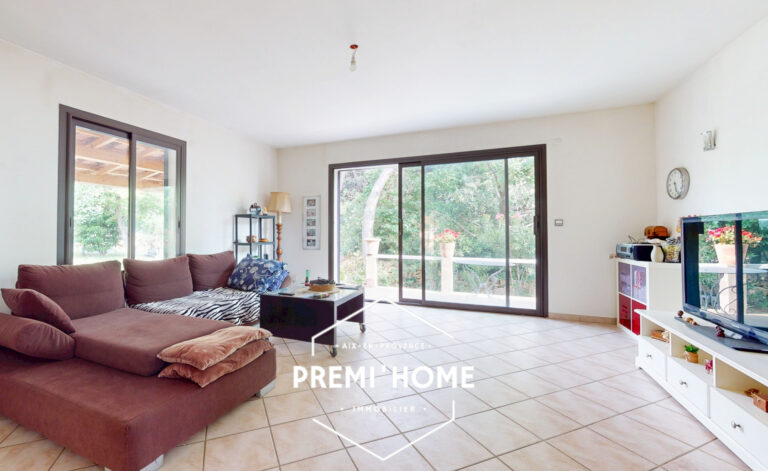 A VENDRE MAISON INDIVIDUELLE T4 A SALON DE PROVENCE - Premi'home Agence immobilière Aix En Provence