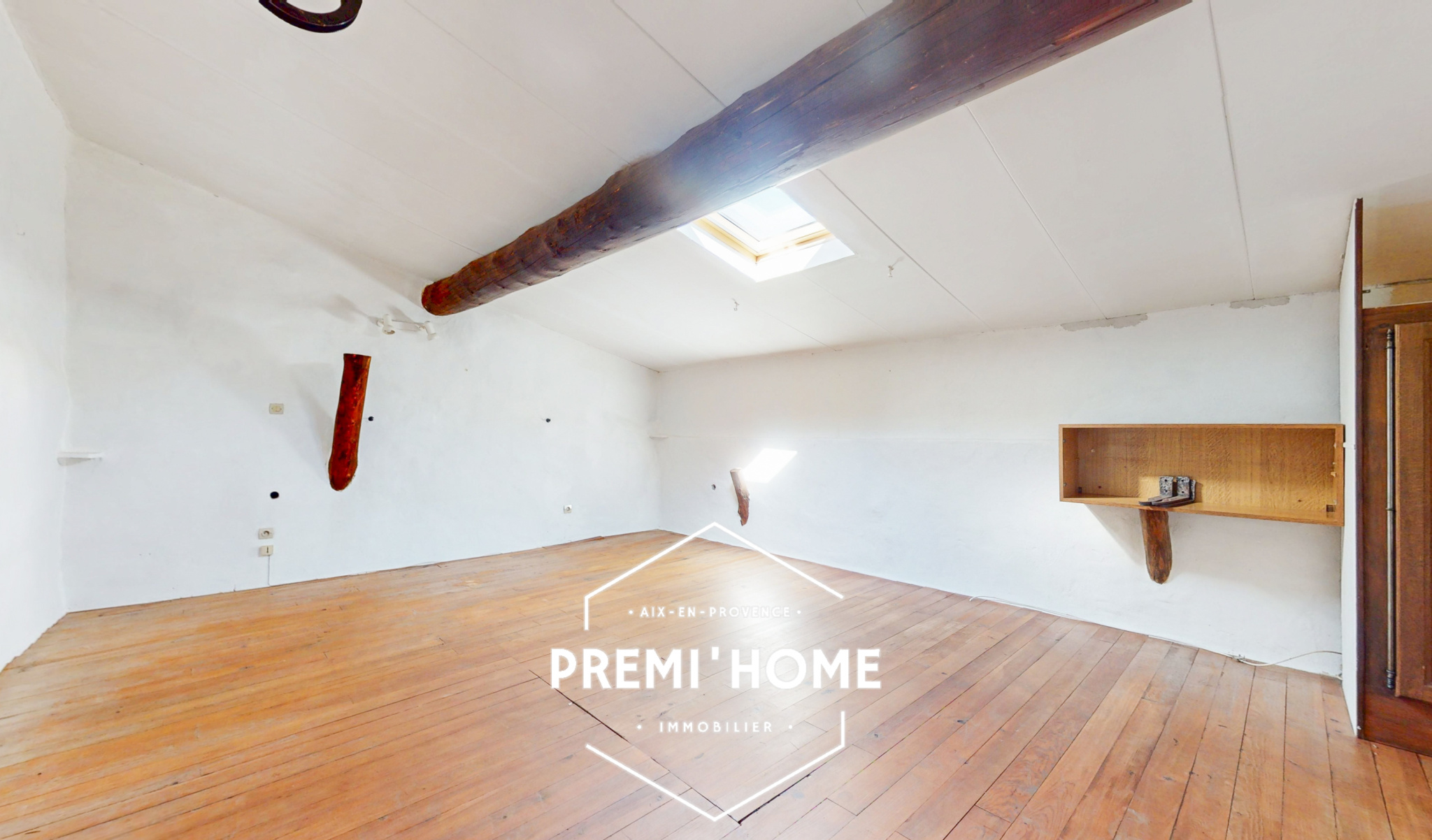 A VENDRE MAISON DE VILLAGE 2 CHAMBRES AUREILLE - Premi'home Agence immobilière Aix En Provence