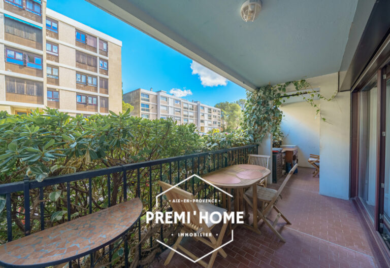 T4 AVEC TERRASSE A VENDRE A AIX EN PROVENCE - Premi'home Agence immobilière Aix En Provence