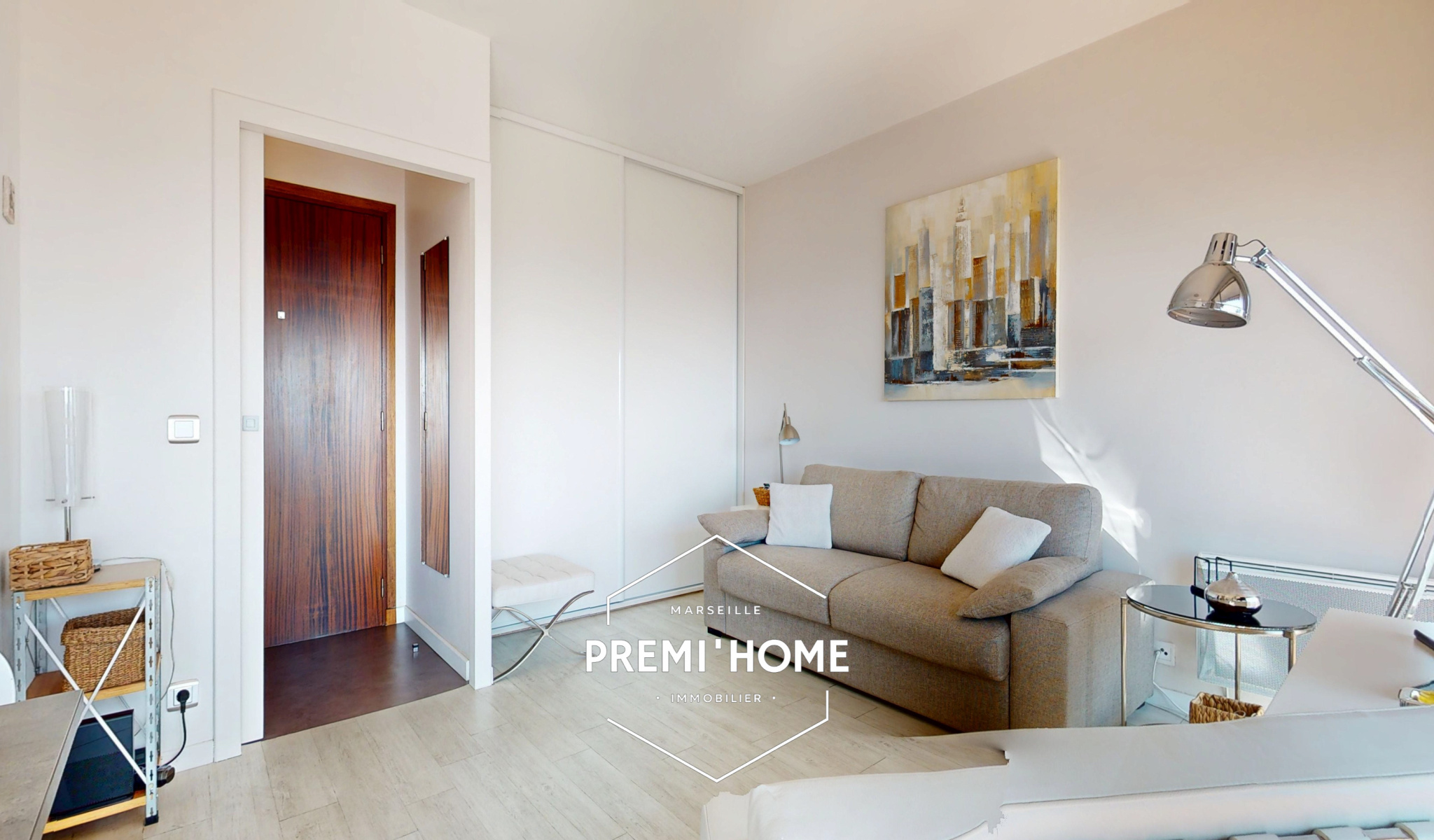 STUDIO DERNIER ETAGE QUARTIER AXIUM - Premi'home Agence immobilière Aix En Provence