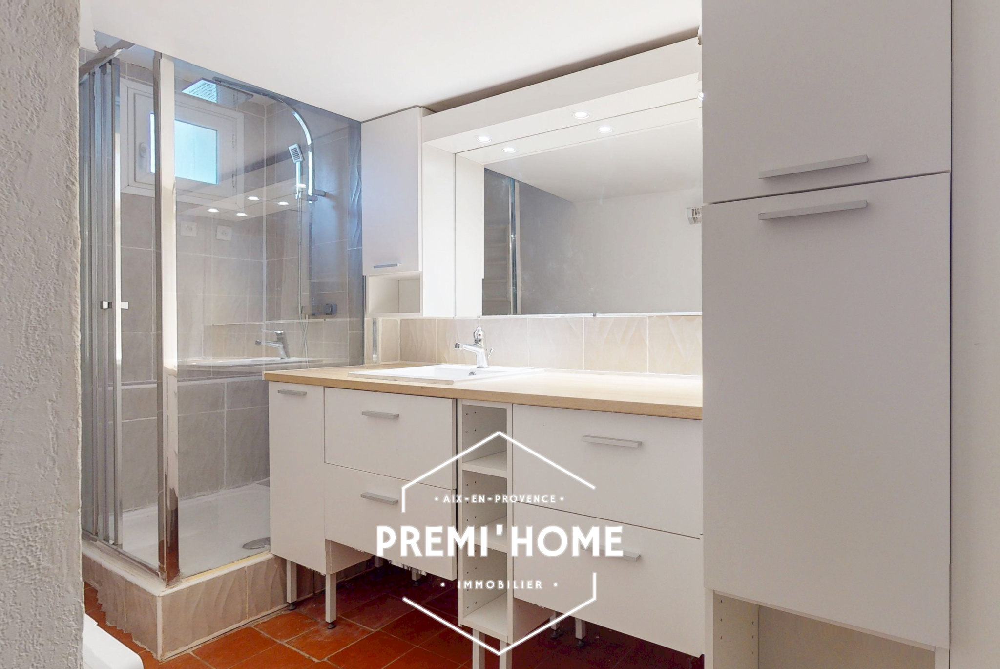 A VENDRE T2/3 CENTRE HISTORIQUE AIX EN PROVENCE - Premi'home Agence immobilière Aix En Provence