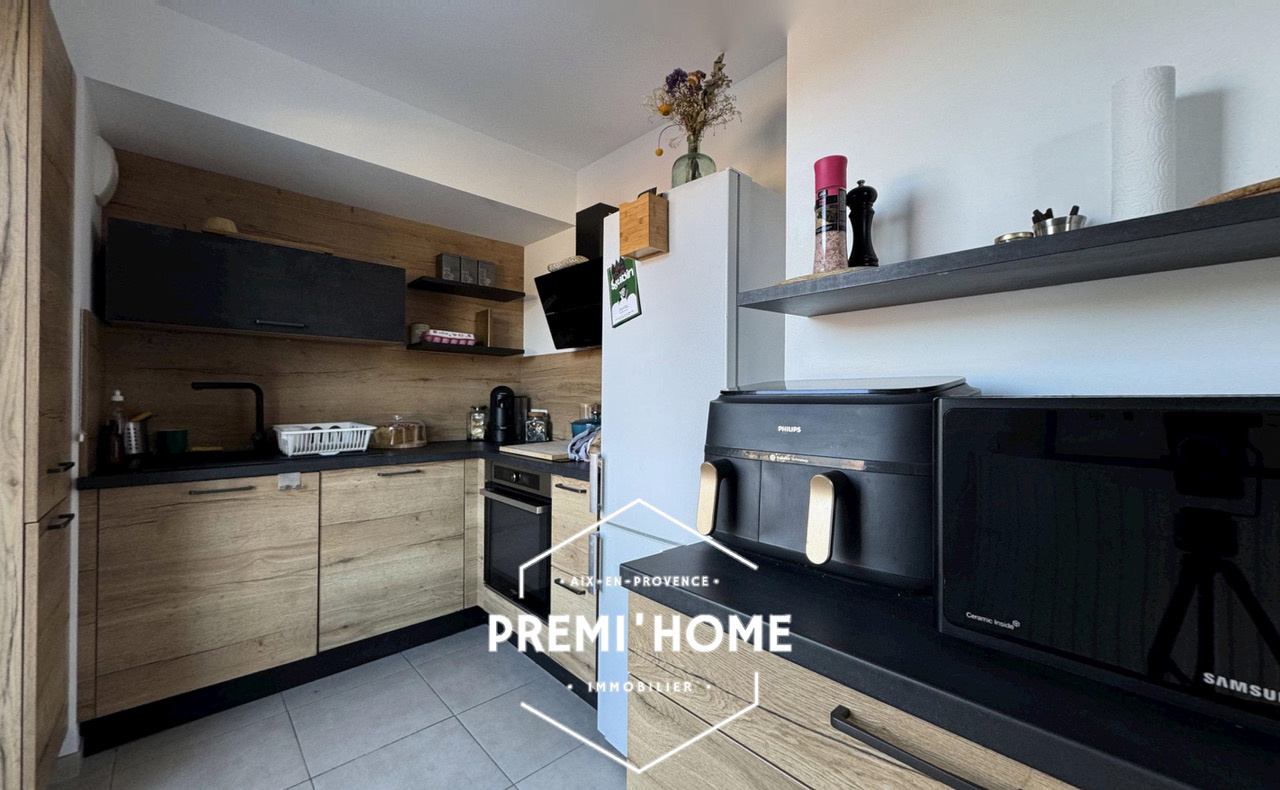 T4 AVEC TERRASSE DE 150m2 ET BOX A AIX - Premi'home Agence immobilière Aix En Provence