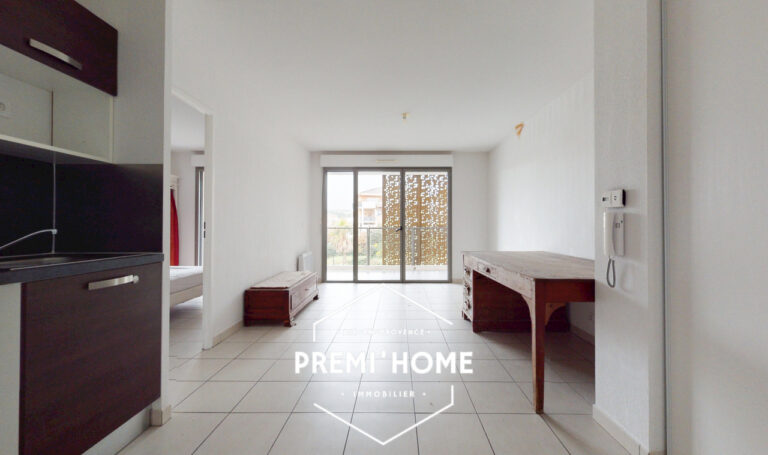 A VENDRE T2 AVEC TERRASSE – AIX LA DURANNE - Premi'home Agence immobilière Aix En Provence