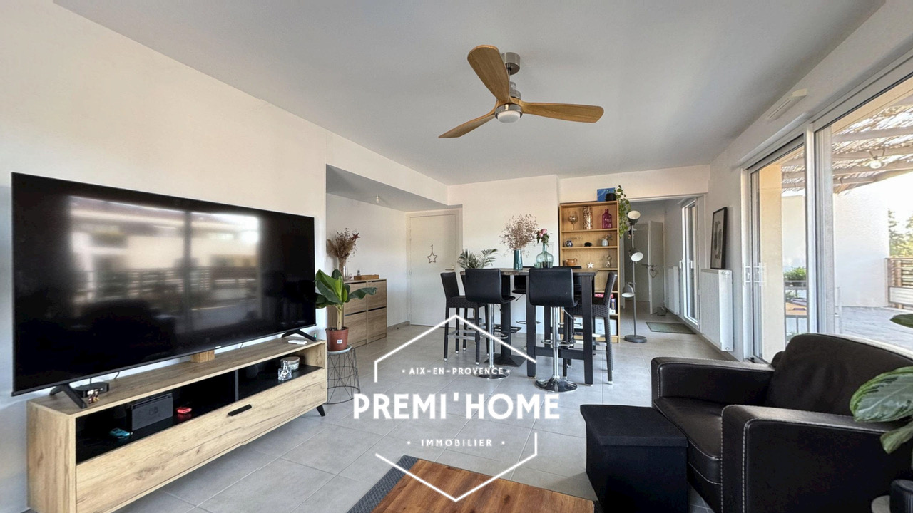 T4 AVEC TERRASSE DE 150m2 ET BOX A AIX - Premi'home Agence immobilière Aix En Provence