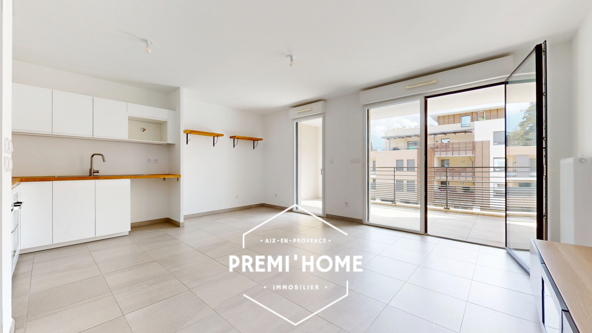 T3 RECENT AVEC TERRASSE ET BOX AIX EN PROVENCE ST MITRE - Premi'home Agence immobilière Aix En Provence