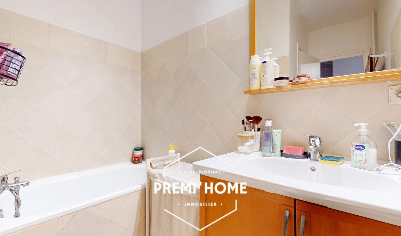 AIX-EN-PROVENCE   STUDIO AVEC TERRASSE   VENDU LOUÉ - Premi'home Agence immobilière Aix En Provence