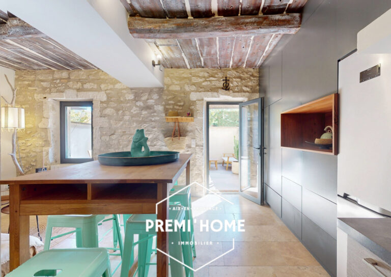 4 PIÈCES 90 M2 MAISON  EN R+2 AVEC TERRASSE SAINT-RÉMY DE PR - Premi'home Agence immobilière Aix En Provence