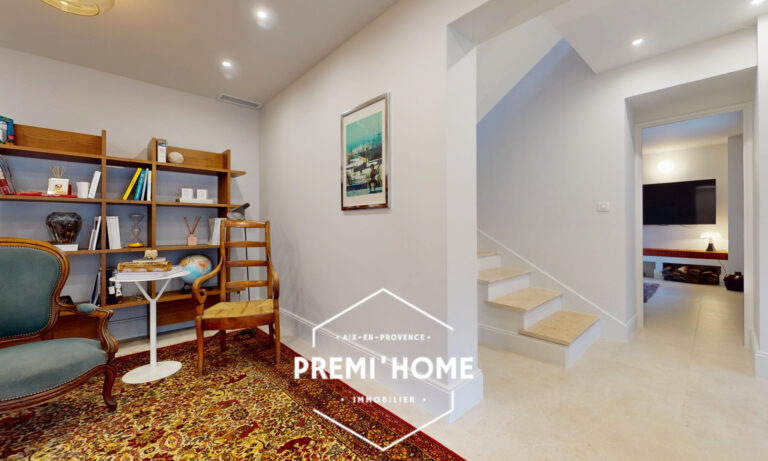 VILLA CONTEMPORAINE A VENDRE A PUYRICARD - Premi'home Agence immobilière Aix En Provence