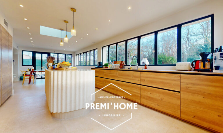 VILLA CONTEMPORAINE A VENDRE A PUYRICARD - Premi'home Agence immobilière Aix En Provence