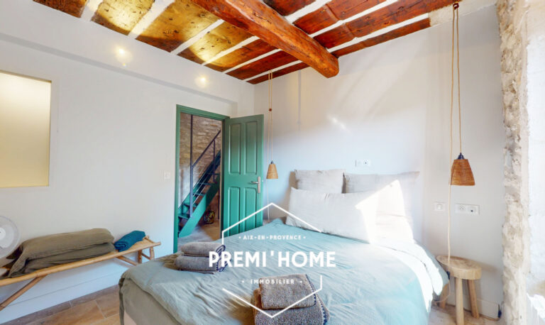 4 PIÈCES 90 M2 MAISON  EN R+2 AVEC TERRASSE SAINT-RÉMY DE PR - Premi'home Agence immobilière Aix En Provence