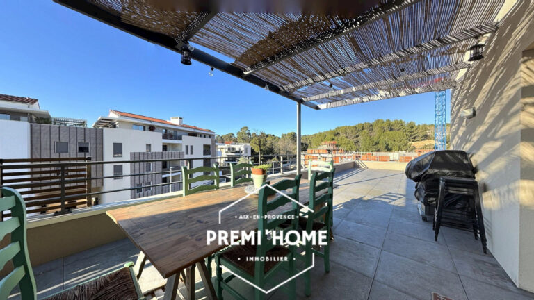 T4 AVEC TERRASSE DE 150m2 ET BOX A AIX - Premi'home Agence immobilière Aix En Provence