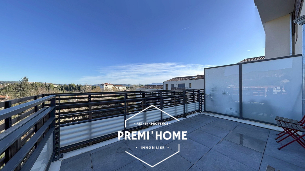T4 AVEC TERRASSE DE 150m2 ET BOX A AIX - Premi'home Agence immobilière Aix En Provence