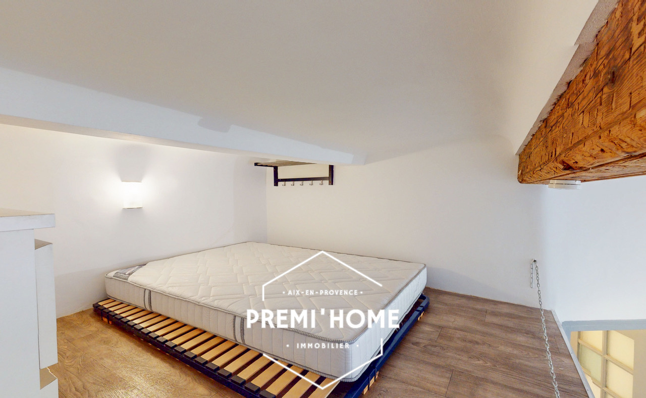AIX-EN-PROVENCE   CENTRE HISTORIQUE   T1/T2 AVEC MEZZANINE - Premi'home Agence immobilière Aix En Provence