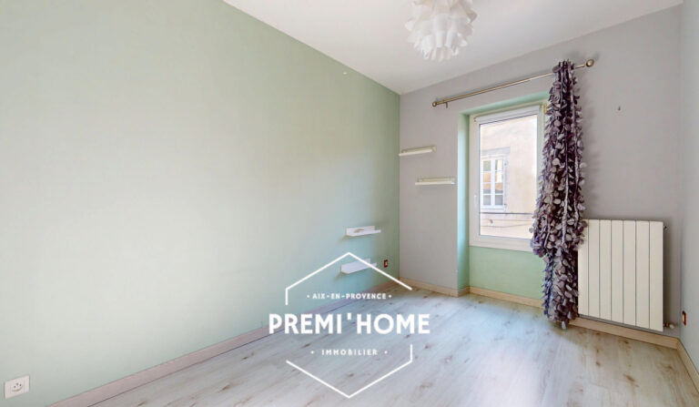 A VENDRE MAISON T4 + T2 AVEC TERRASSE & GARAGE A AUREILLE - Premi'home Agence immobilière Aix En Provence