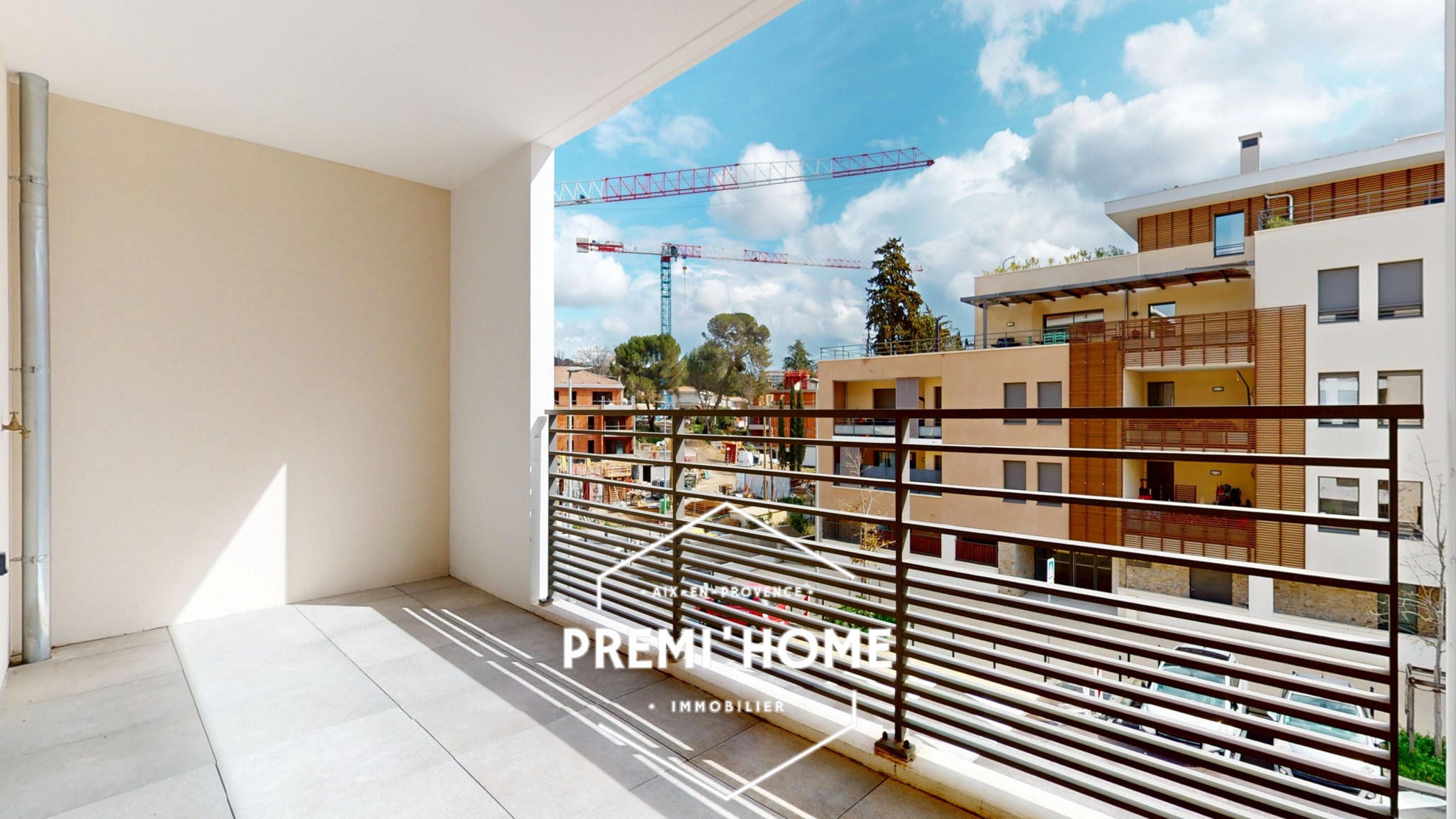 T3 RECENT AVEC TERRASSE ET BOX AIX EN PROVENCE ST MITRE - Premi'home Agence immobilière Aix En Provence