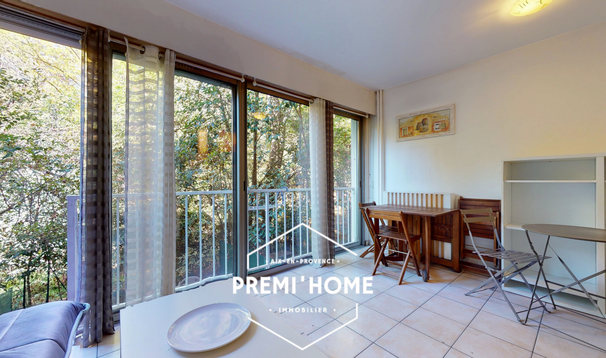 STUDIO AVEC JARDIN A VENDRE AIX LA TORSE - Premi'home Agence immobilière Aix En Provence