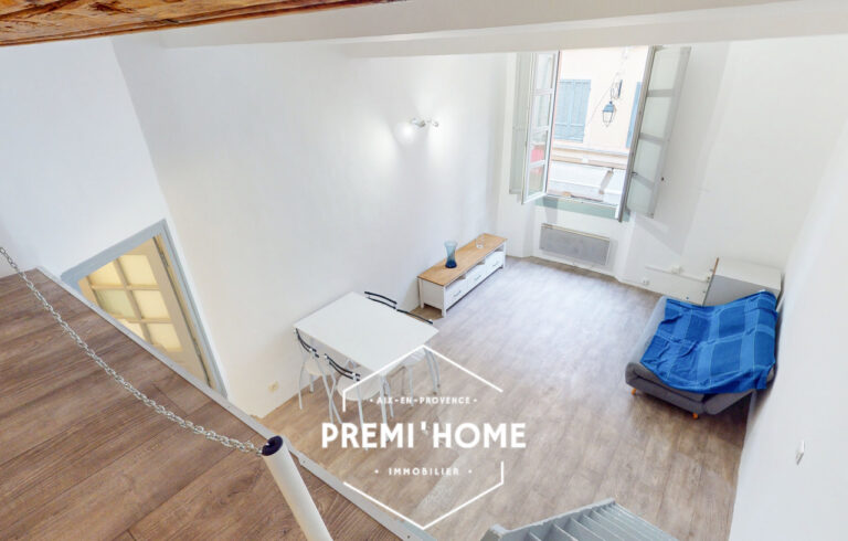 AIX-EN-PROVENCE   CENTRE HISTORIQUE   T1/T2 AVEC MEZZANINE - Premi'home Agence immobilière Aix En Provence