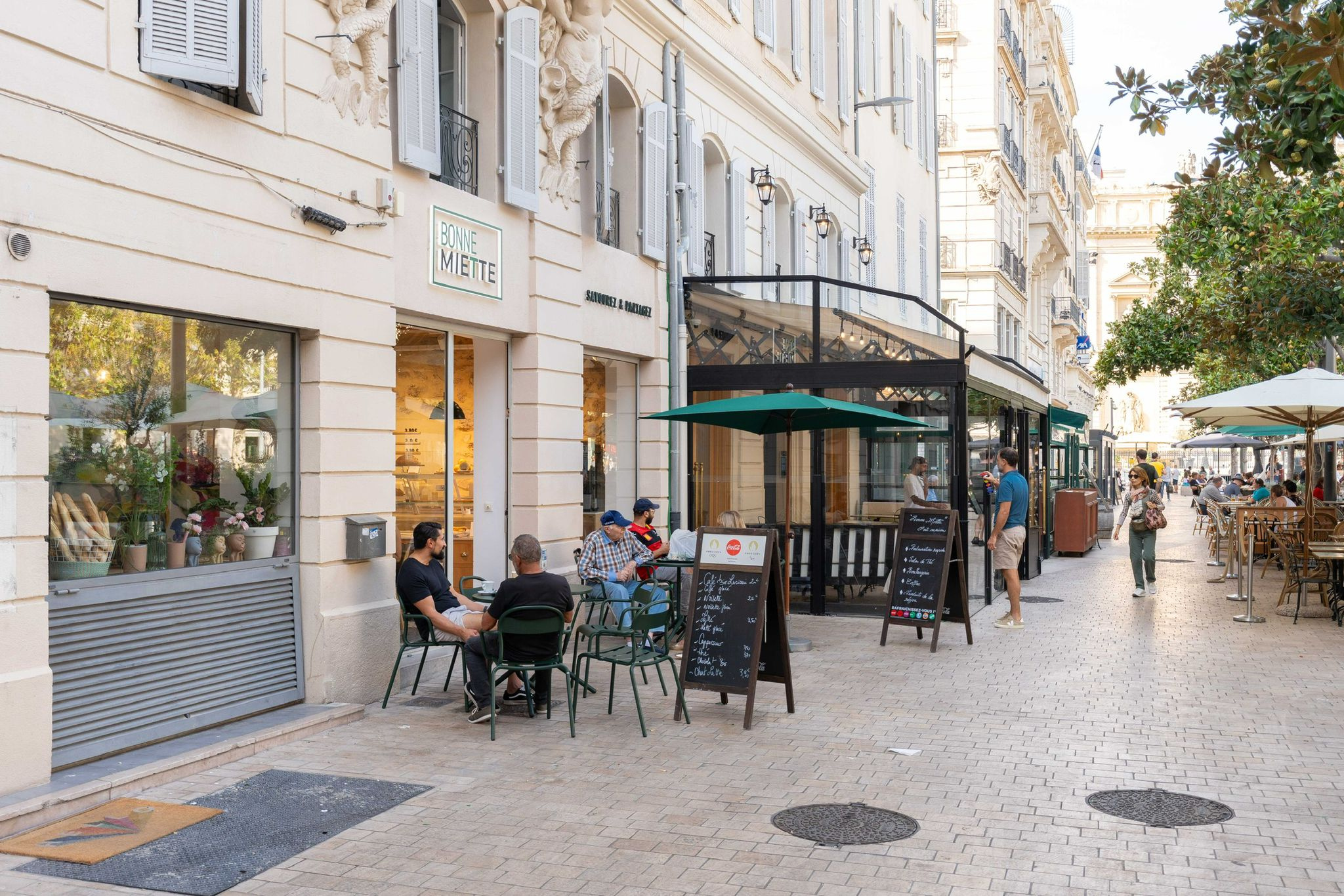 RARE A LA VENTE – APPARTEMENT DE TYPE 2 – MARSEILLE – VIEUX - Premi'home Agence immobilière Aix En Provence