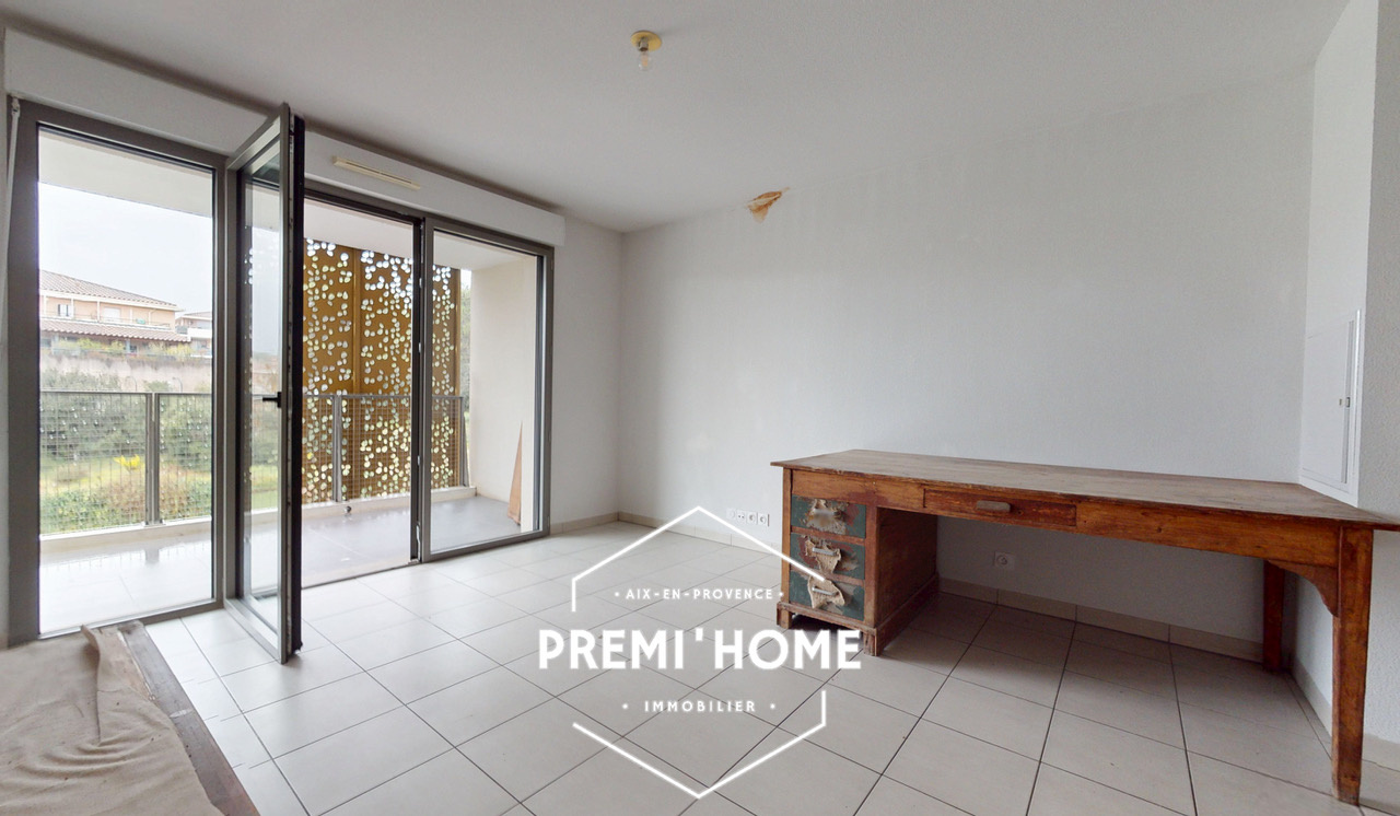 A VENDRE T2 AVEC TERRASSE – AIX LA DURANNE - Premi'home Agence immobilière Aix En Provence