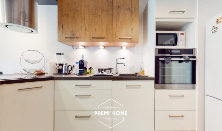  * T2 RECENT TERRASSE * COEUR LUYNES ¨ - Premi'home Agence immobilière Aix En Provence