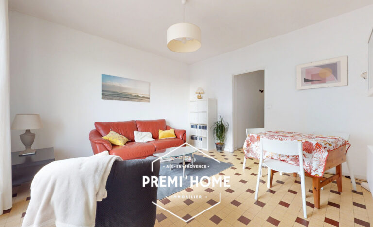 A VENDRE T2 AVEC BALCON DERNIER ETAGE AIX - Premi'home Agence immobilière Aix En Provence