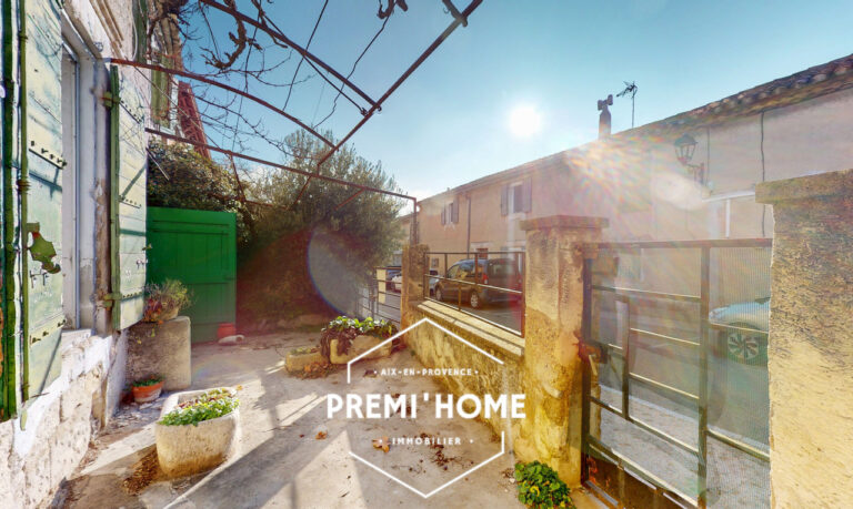 6 PIÈCES 105 M2 MAISON  DE VILLAGE À RÉNOVER AUREILLE - Premi'home Agence immobilière Aix En Provence