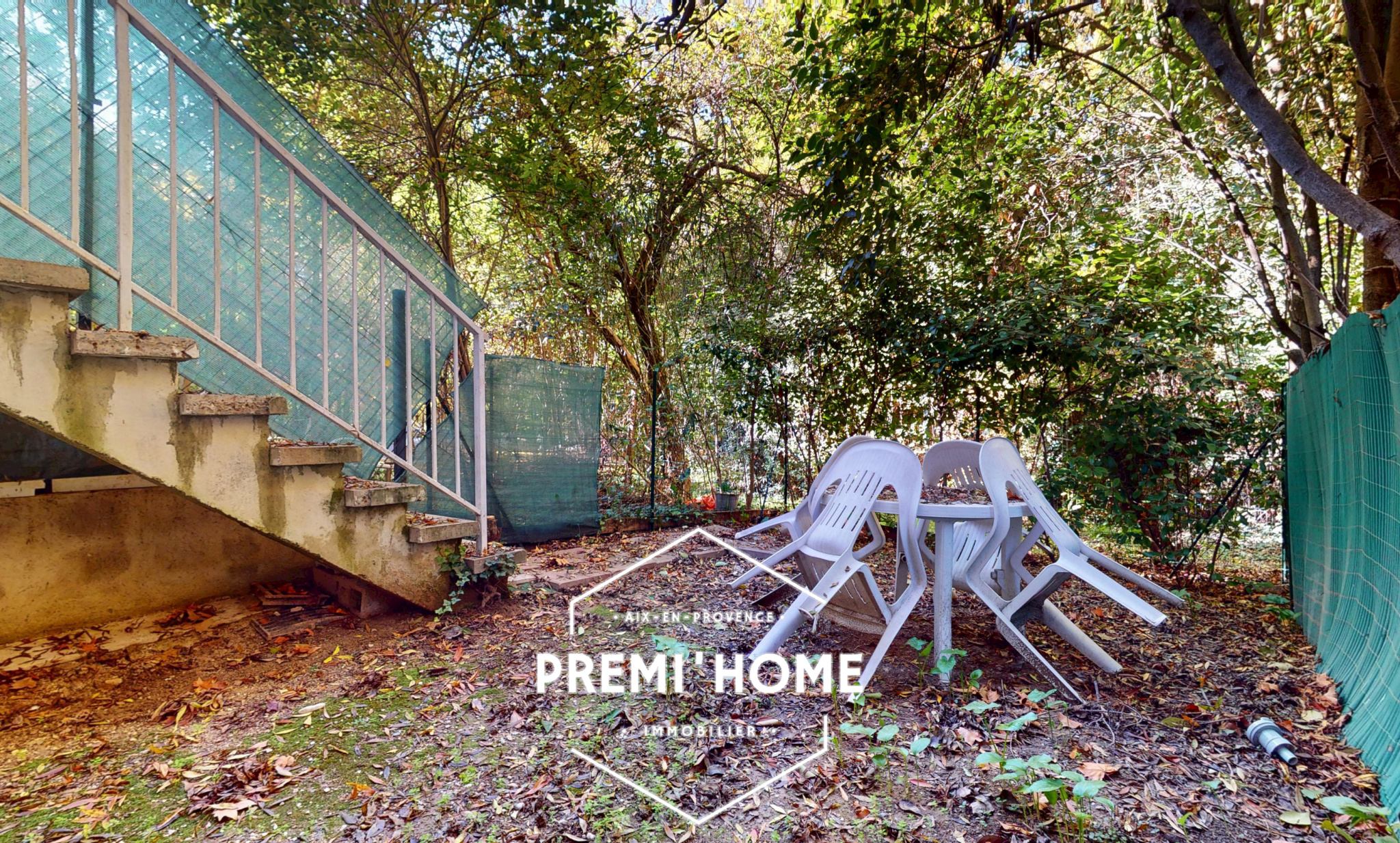 STUDIO AVEC JARDIN A VENDRE AIX LA TORSE - Premi'home Agence immobilière Aix En Provence