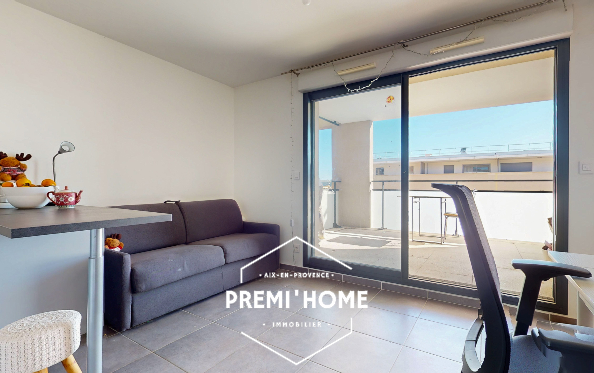 A VENDRE STUDIO AIX SUD NATIVITE AVEC TERRASSE - Premi'home Agence immobilière Aix En Provence