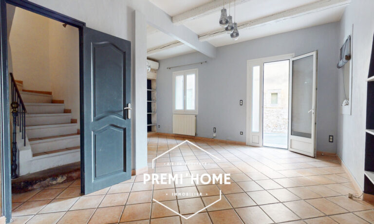 A VENDRE MAISON T4 + T2 AVEC TERRASSE & GARAGE A AUREILLE - Premi'home Agence immobilière Aix En Provence