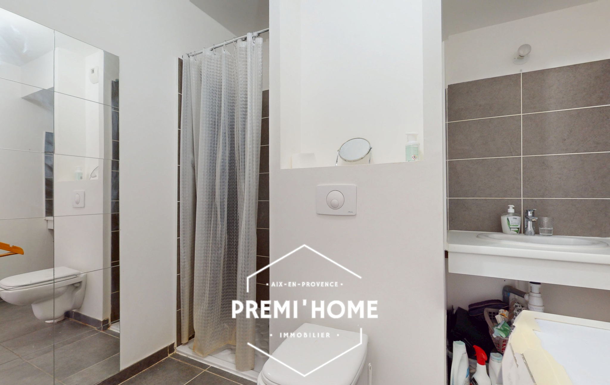 A VENDRE STUDIO AIX SUD NATIVITE AVEC TERRASSE - Premi'home Agence immobilière Aix En Provence