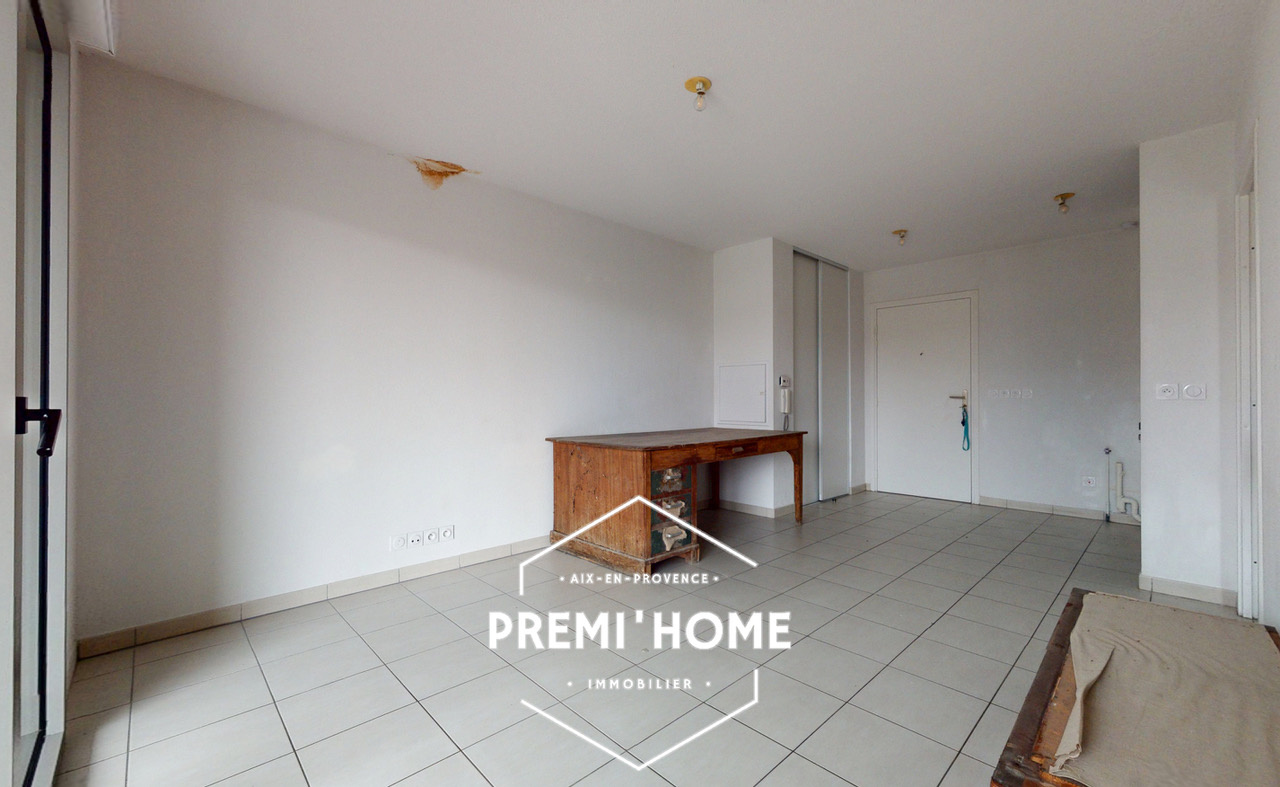 A VENDRE T2 AVEC TERRASSE – AIX LA DURANNE - Premi'home Agence immobilière Aix En Provence