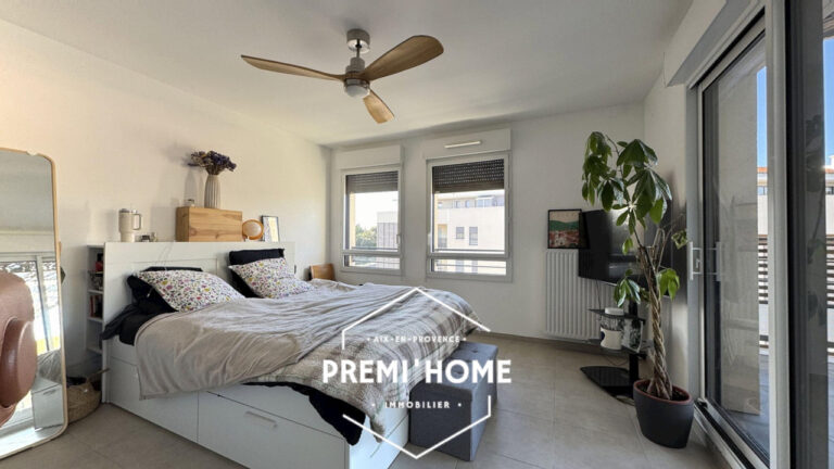 T4 AVEC TERRASSE DE 150m2 ET BOX A AIX - Premi'home Agence immobilière Aix En Provence