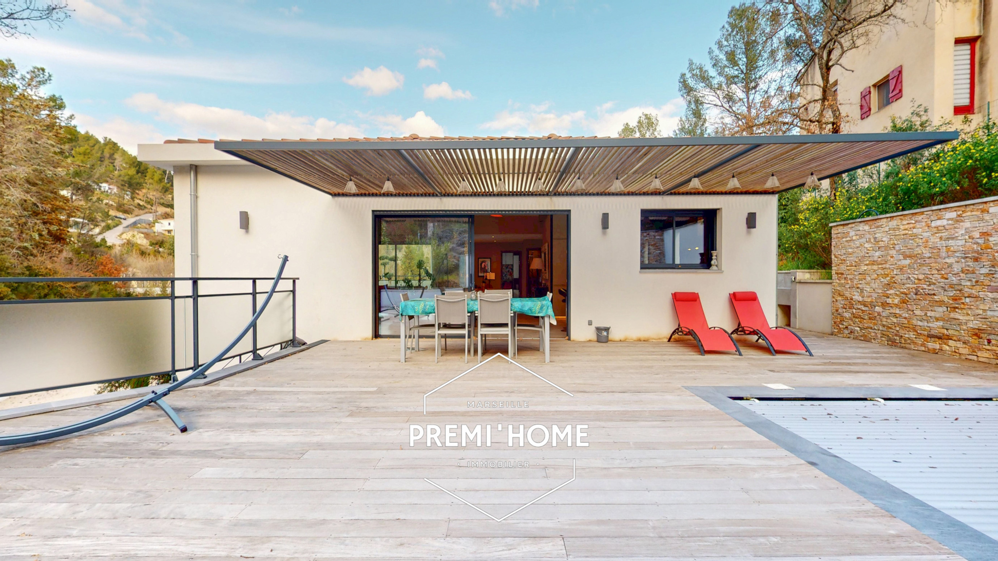 MAISON RECENTE AVEC PISCINE SAINT MARC JAUMEGARDE - Premi'home Agence immobilière Aix En Provence