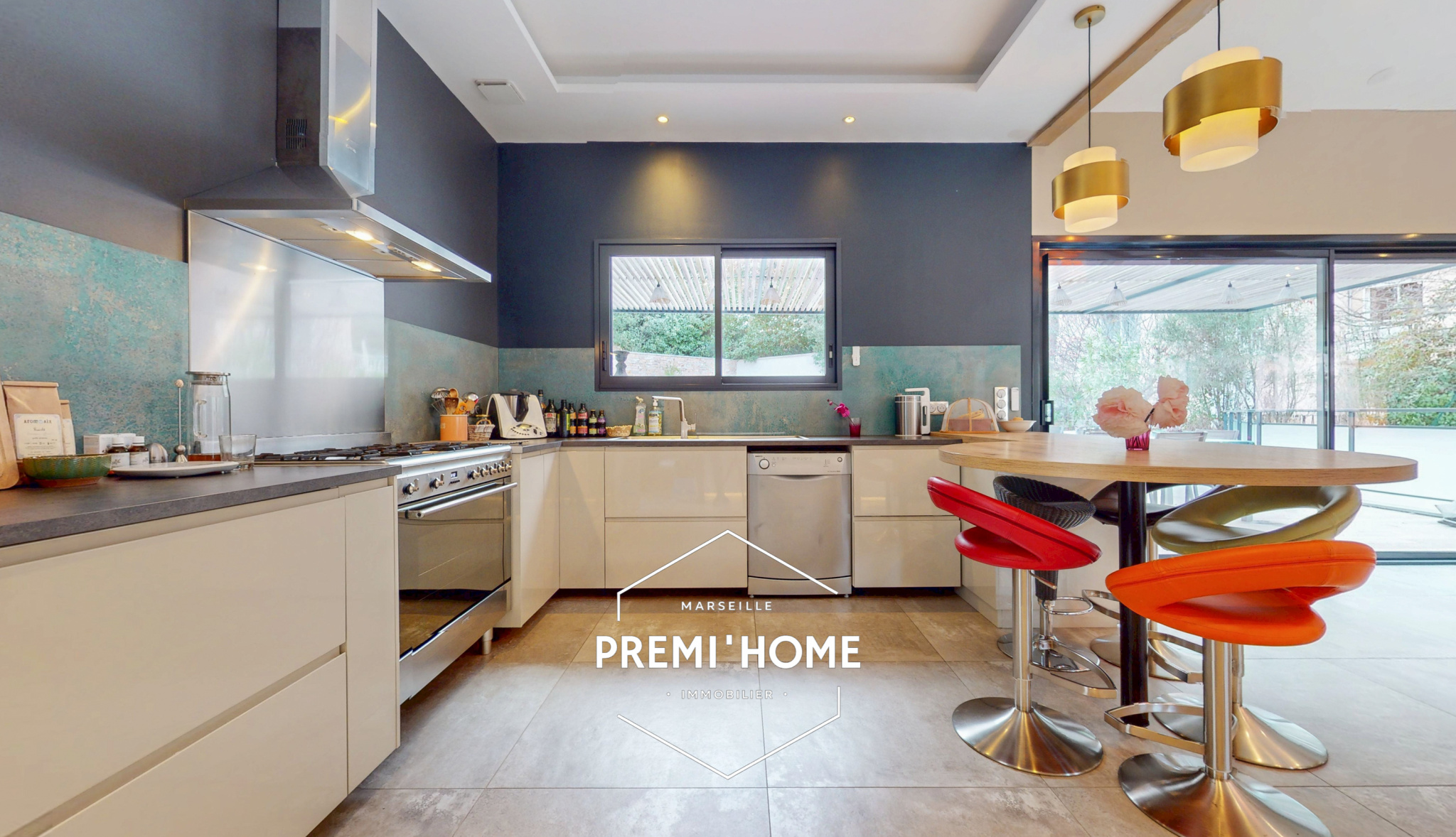 MAISON RECENTE AVEC PISCINE SAINT MARC JAUMEGARDE - Premi'home Agence immobilière Aix En Provence