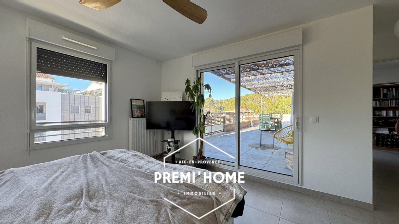 T4 AVEC TERRASSE DE 150m2 ET BOX A AIX - Premi'home Agence immobilière Aix En Provence