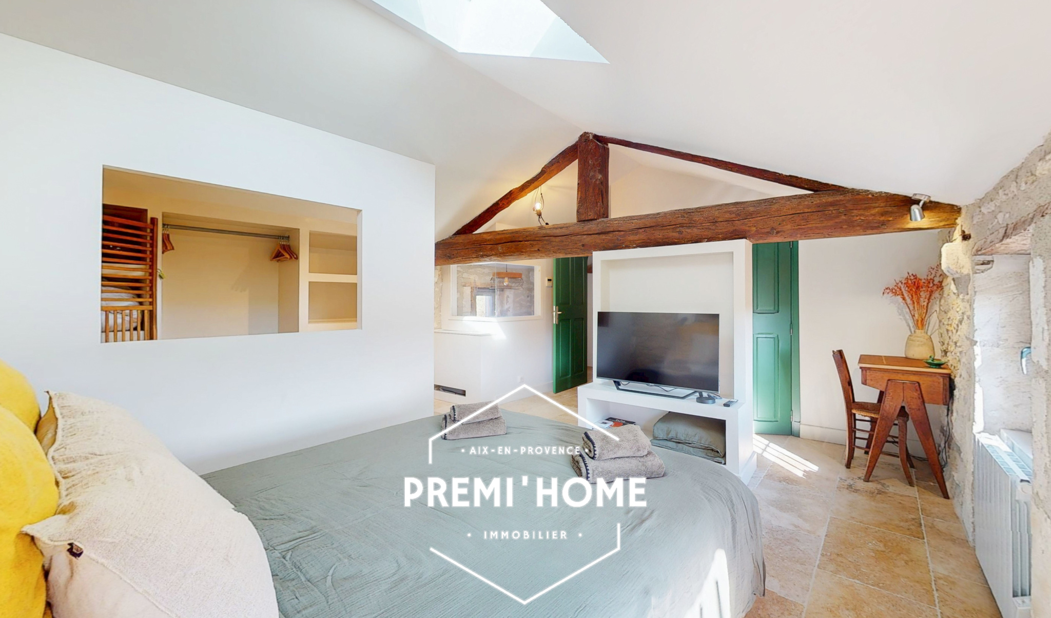 4 PIÈCES 90 M2 MAISON  EN R+2 AVEC TERRASSE SAINT-RÉMY DE PR - Premi'home Agence immobilière Aix En Provence