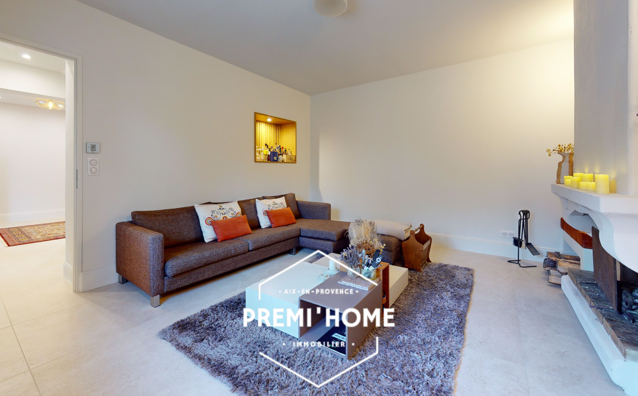 VILLA CONTEMPORAINE A VENDRE A PUYRICARD - Premi'home Agence immobilière Aix En Provence