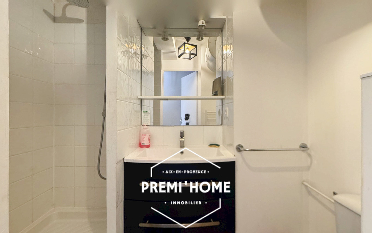 A VENDRE STUDIO MEUBLÉ LE THOLONET AIX - Premi'home Agence immobilière Aix En Provence