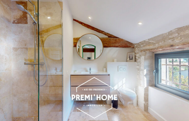 4 PIÈCES 90 M2 MAISON  EN R+2 AVEC TERRASSE SAINT-RÉMY DE PR - Premi'home Agence immobilière Aix En Provence