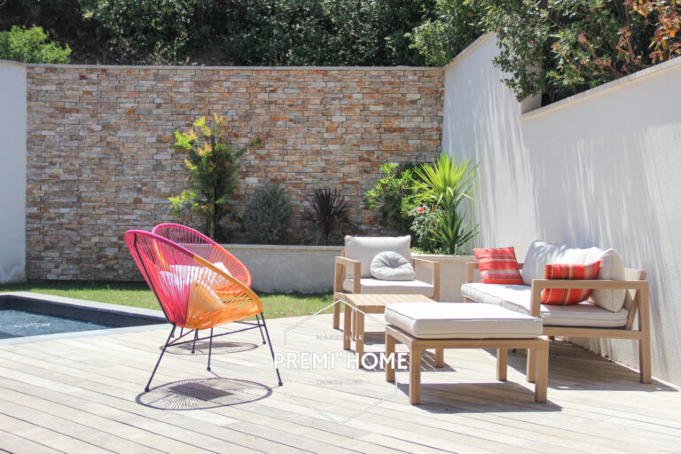 MAISON RECENTE AVEC PISCINE SAINT MARC JAUMEGARDE - Premi'home Agence immobilière Aix En Provence